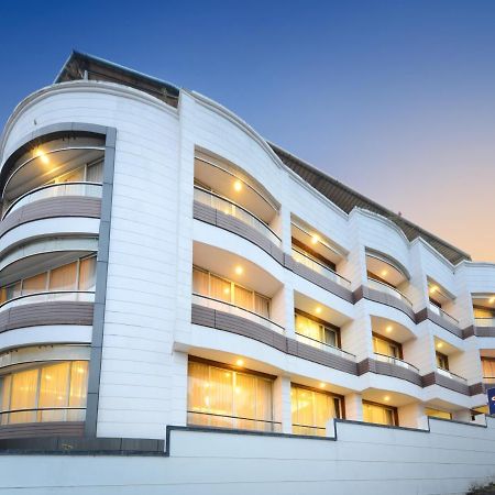 Cilantro By The Sea Hotel Thiruvananthapuram Exterior photo